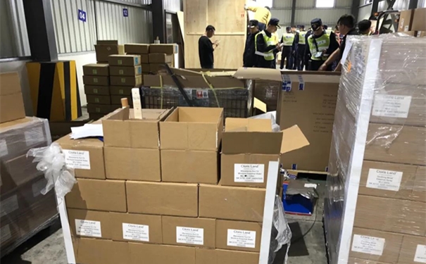 【萬享進口供應鏈8月銷冠--張佳佳】人生在勤，不索何獲